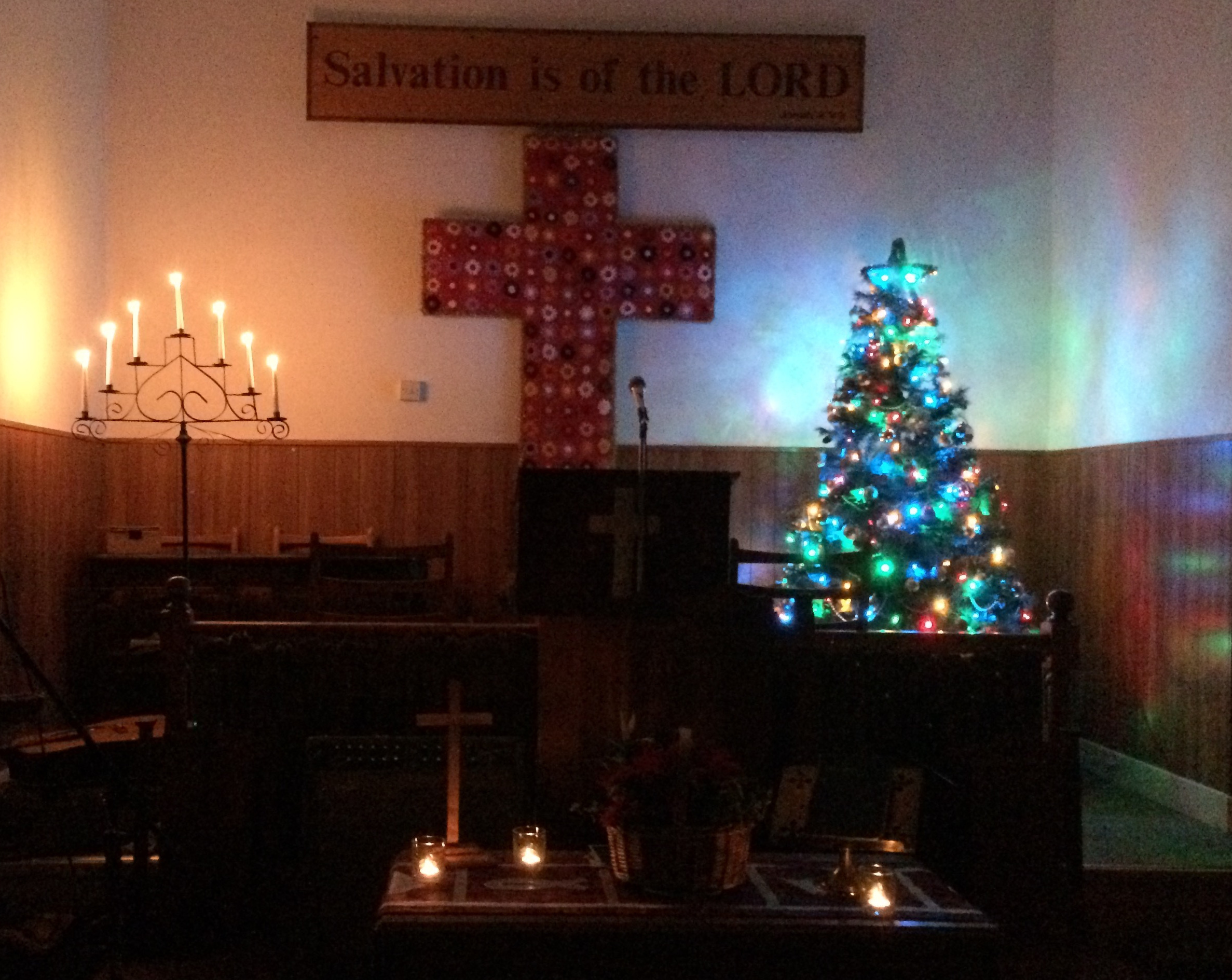 Christmas Carols and worship at Barrhead Evangelical Church 38 Cross Arthurlie Street Barrhead Glasgow